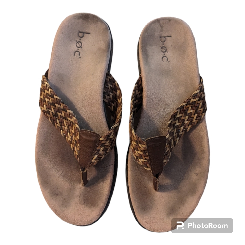 B.O.C Fridah Brown Multi-Colored Woven Flip Flop Sandals. Women's 7M